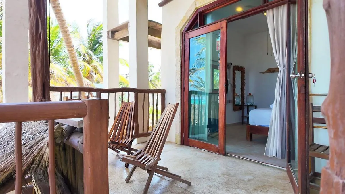 Playa Canek Beachfront Eco Hotel